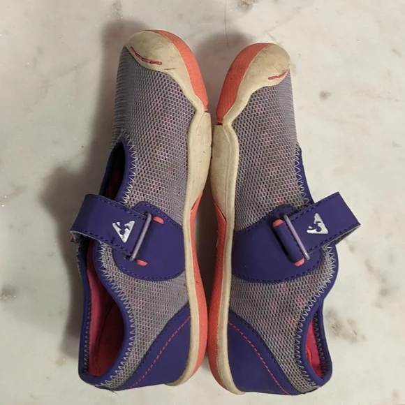 PLAE Chloe Passion Flower Sneaker Flex Sole Toe Guard Youth 11 Euro 28 - Picture 5 of 8